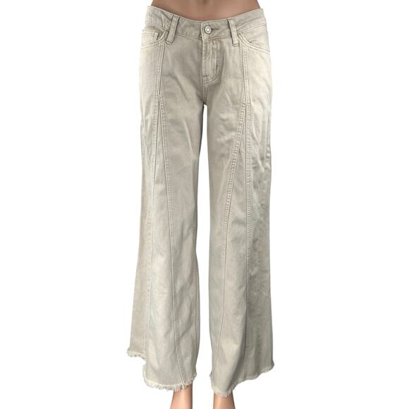12th Tribe Sierra Women's Cream Low Rise Wide Leg Frayed Raw Hem Denim Jeans 25 - Picture 1 of 5